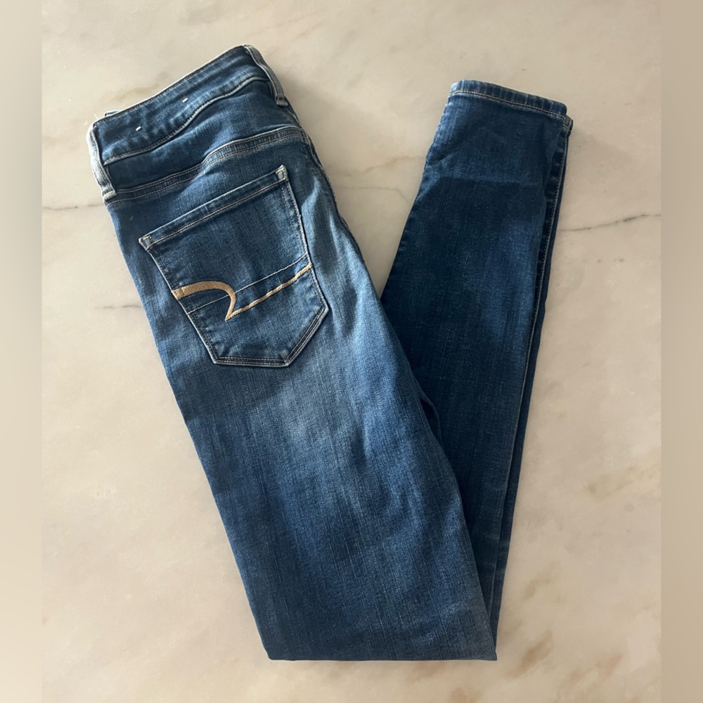 American Eagle Outfitters Dark Blue Super Hi-Rise Jegging